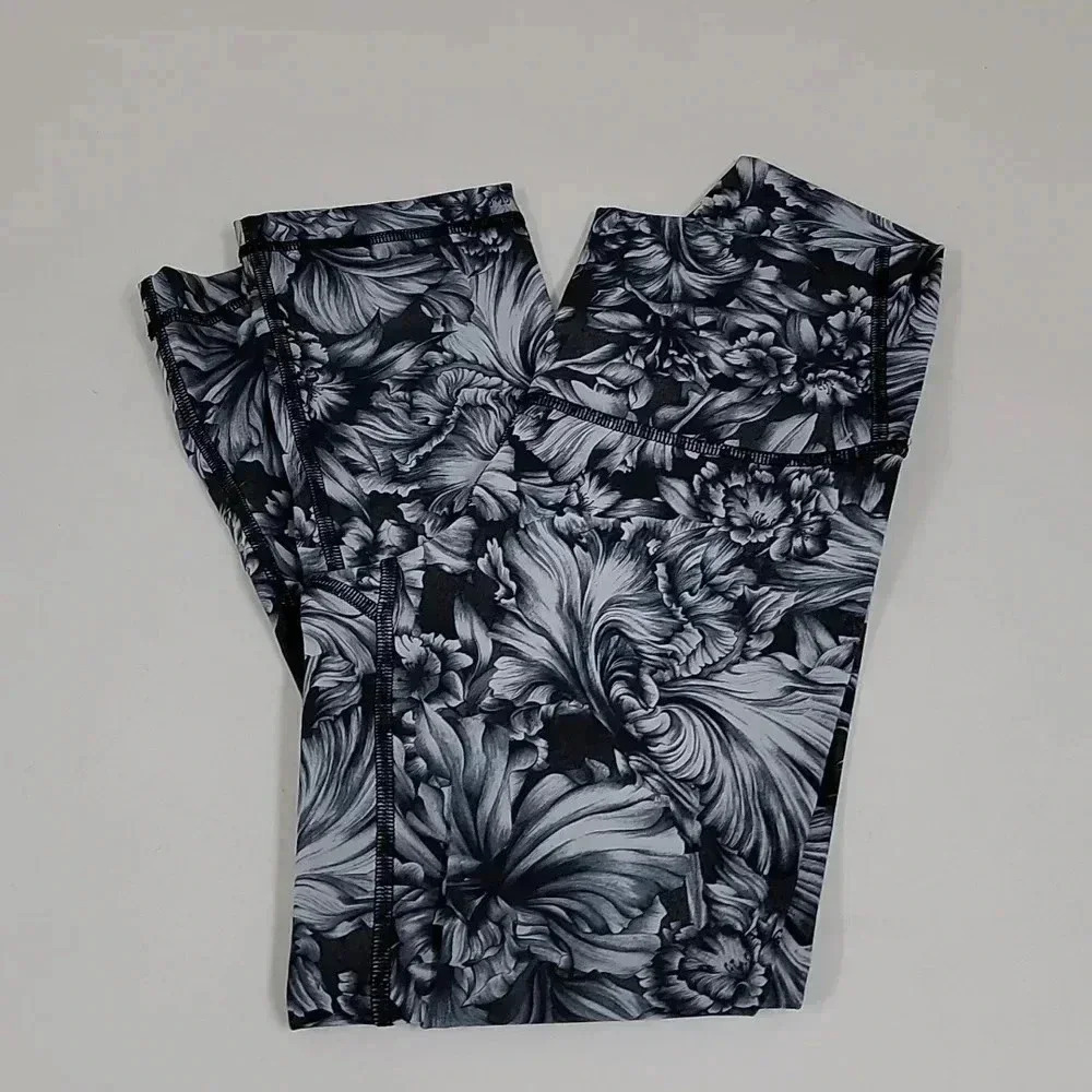 Lululemon Wunder Under Crop (High-Rise) *Full-On Luxtreme 21"Night Garde… - Picture 2 of 15